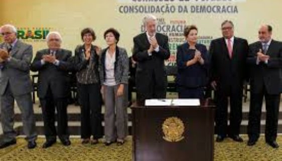 Divulgação do relatório final da Comissão Nacional da Verdade foi marco histórico para o Brasil, diz documento internacional