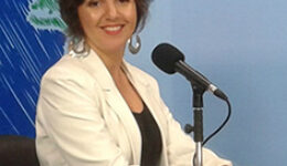 Maíra Zapater