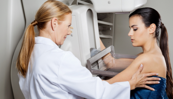 Iniciativa promove mamografia gratuita durante o mês de outubro