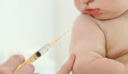 80 milhões de bebês podem ficar sem vacina por conta da pandemia