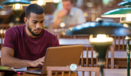 Instituto oferece curso para jovens em situação de vulnerabilidade social