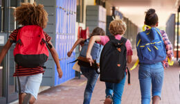 Plataforma destaca organizações que transformam a educação no Brasil