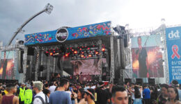 Festival de música em SP homenageia a luta contra AIDS