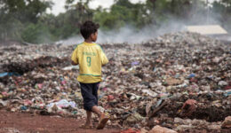 Pobreza aumenta e atinge 54,8 milhões de pessoas no Brasil