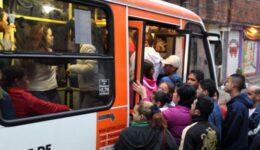 Paulistanos gastam 13,7% de sua renda com transporte público