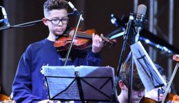 Programa gratuito de Música e Orquestra está com inscrições abertas