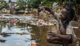 35 milhões de brasileiros não têm acesso a uma rede de água potável