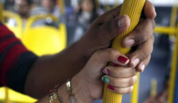 97% das brasileiras já sofreram assédio no transporte