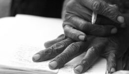 Mais de 11,3 milhões de brasileiros ainda não sabem ler e escrever
