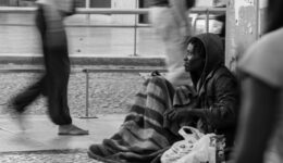 Lista: 7 projetos que ajudam pessoas em situação de rua no Brasil