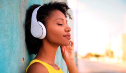 Audiência do podcast Olhar da Cidadania cresce 268% em um ano