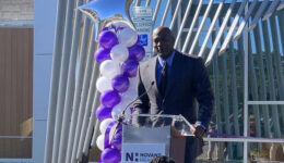 Michael Jordan inaugura hospital para pessoas de baixa renda nos EUA