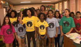 Escola do RS cria projeto ‘Solte o cabelo, prenda o preconceito’