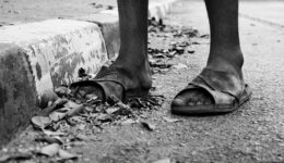 1 em cada 4 no Brasil ganha menos que a metade do salário mínimo