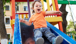 Parques brasileiros iniciam adaptação para receber público com autismo