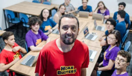 Estudantes fazem checagem de fatos contra boatos sobre a Ciência