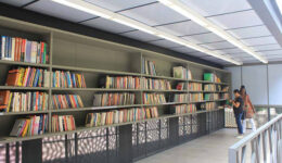 ESPM mantém biblioteca comunitária na zona sul de São Paulo