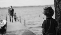 Filme aborda histórias de abandono paterno no Brasil