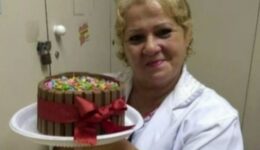 Enfermeira não consegue vaga no hospital onde trabalha e morre de Covid-19