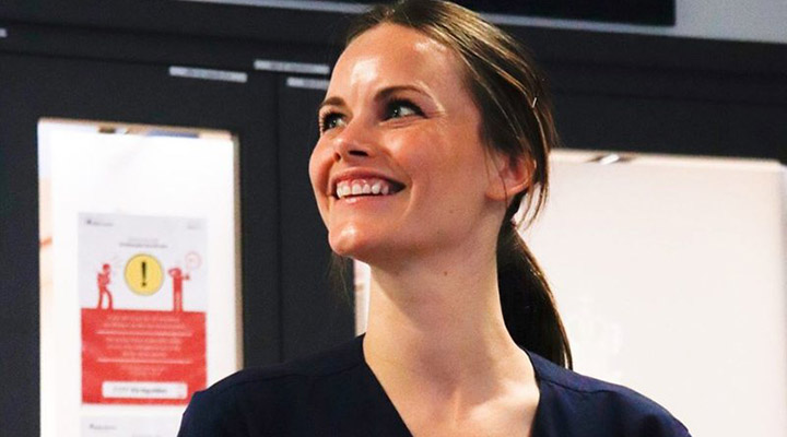 Princesa da Suécia trabalha como voluntária em hospital do país
