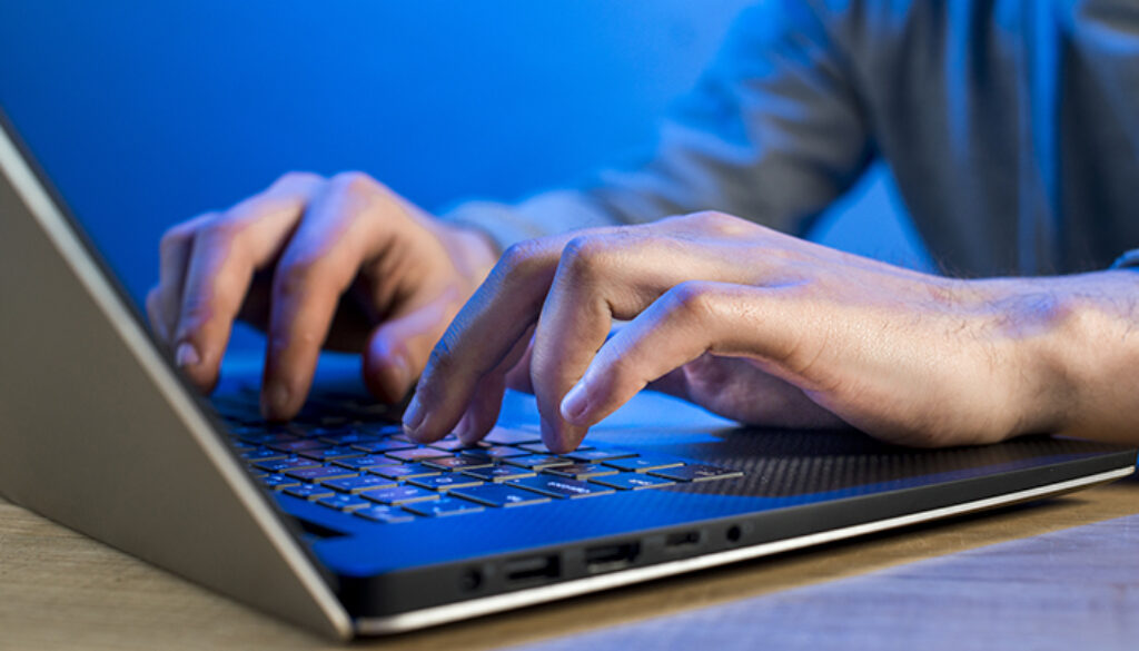 Pandemia pode aumentar dependência por tecnologias