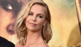 Charlize Theron doa U$S 1 milhão para combate à violência doméstica