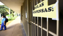 Pandemia afeta Educação de pobres, jovens e pessoas com deficiência