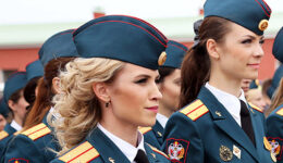 Na Rússia, mulheres são proibidas de trabalhar em 456 tipos de empregos