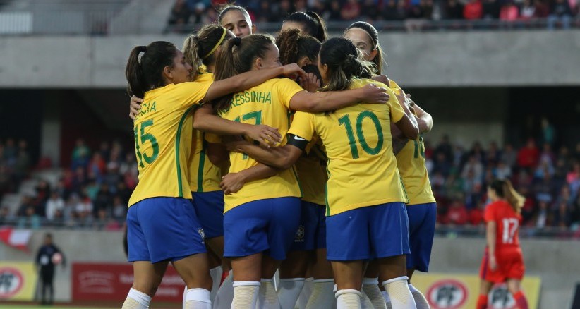 Futebol feminino no Brasil vai da proibição ao melhor momento