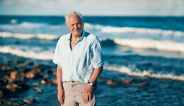 Ambientalista David Attenborough, de 94 anos, bate recorde no Instagram