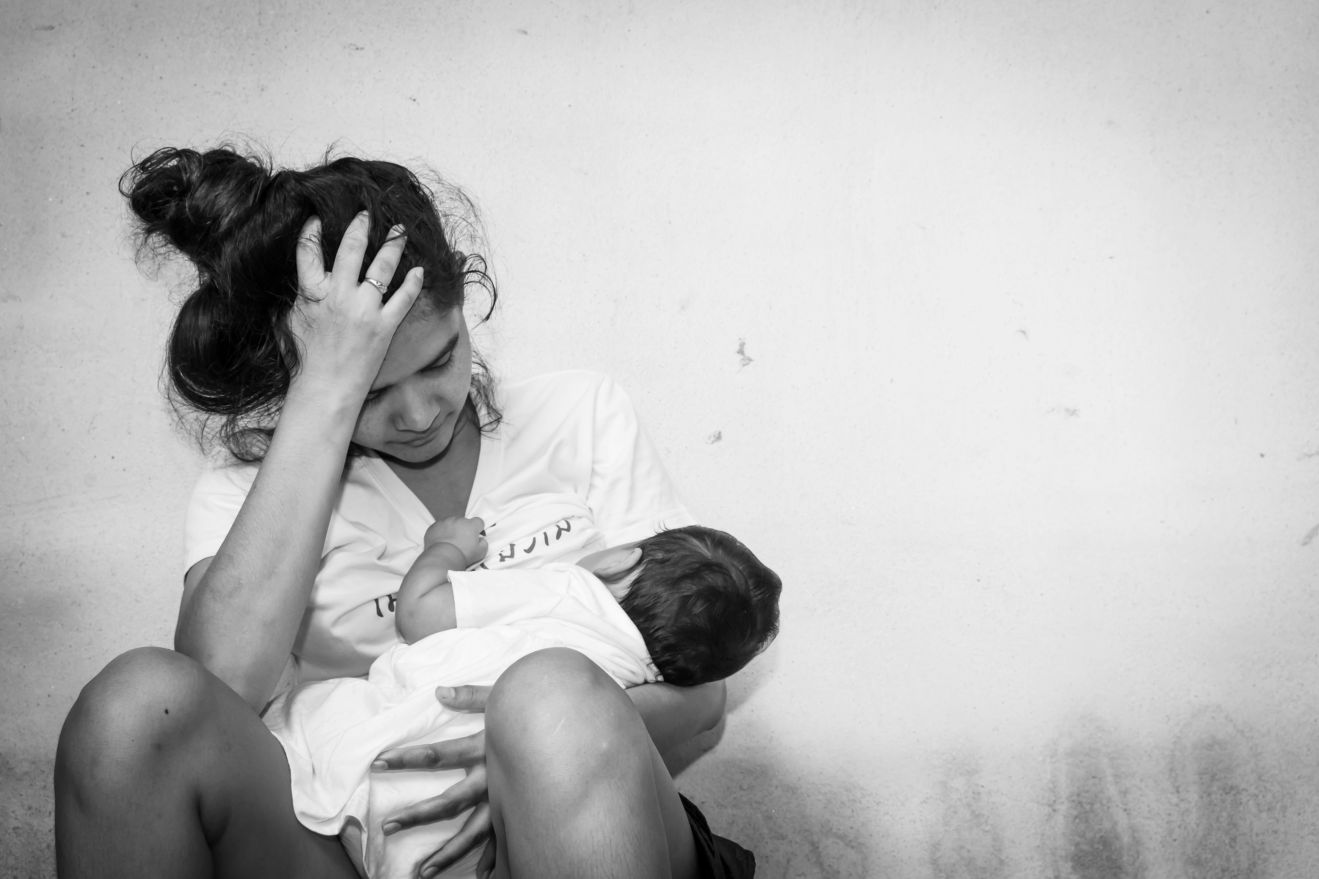 Mulheres sequestradas eram estupradas para engravidar e bebês eram vendidos