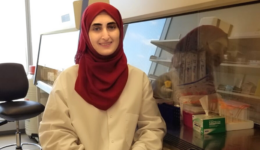 Jovem ganha prêmio por criar teste que detecta a Covid-19 em 5 minutos