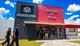 No Brasil, 26% das cidades não têm nenhum tipo de delegacia