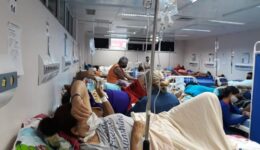 Após Carnaval, disparam casos graves de covid e hospitais ficam lotados