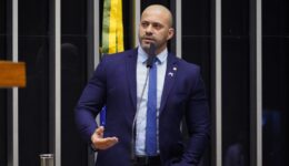 Deputado preso pelo STF recebeu 60 sanções disciplinares quando era PM