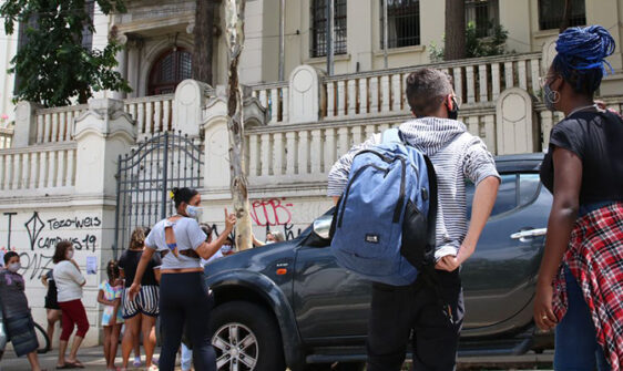 Em 1 mês, capital paulista registra 741 casos de Covid-19 nas escolas