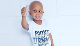 ONG ajuda menino venezuelano de 2 anos a tratar tumor raro em SP