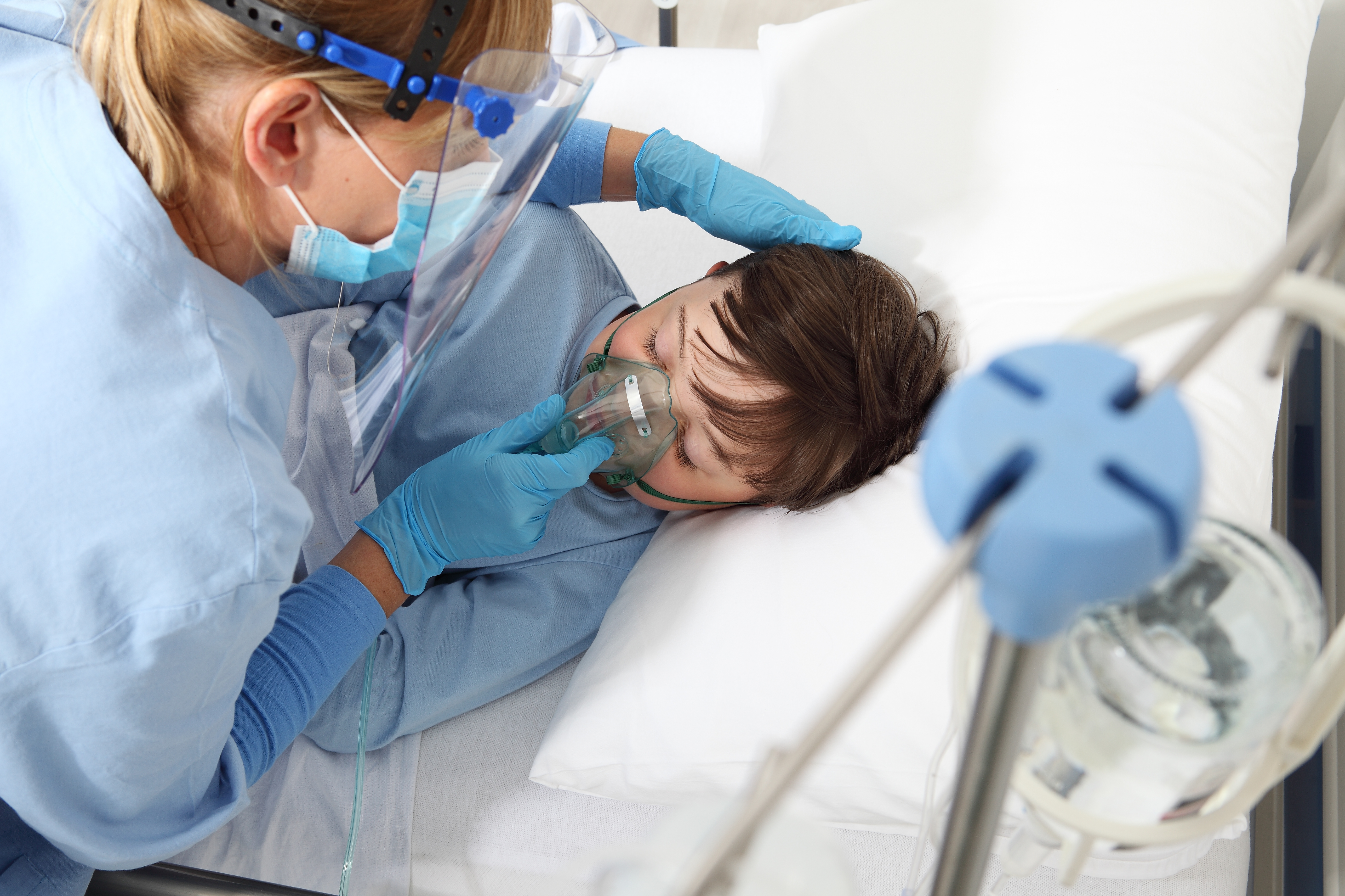 Em 2 meses, 1.208 crianças foram hospitalizadas com covid no Brasil