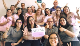 Grupo auxilia idosos a manterem tratamentos de saúde a distância