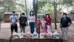 Cacica cria rede para ajudar mulheres indígenas afetadas pela pandemia
