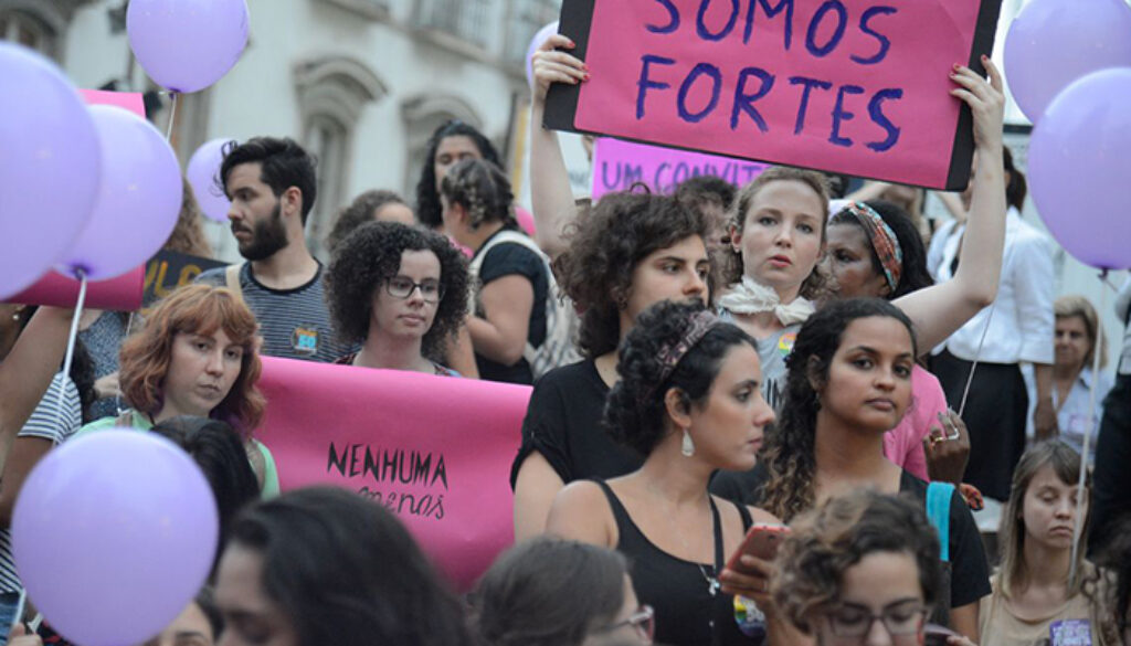Brasil deixou de aplicar quase R$ 400 milhões em políticas para mulheres | mulheres na política