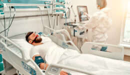 95% dos hospitalizados com casos graves de covid não tomaram vacina