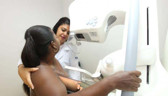 SUS registra queda em exames para diagnóstico de câncer de mama