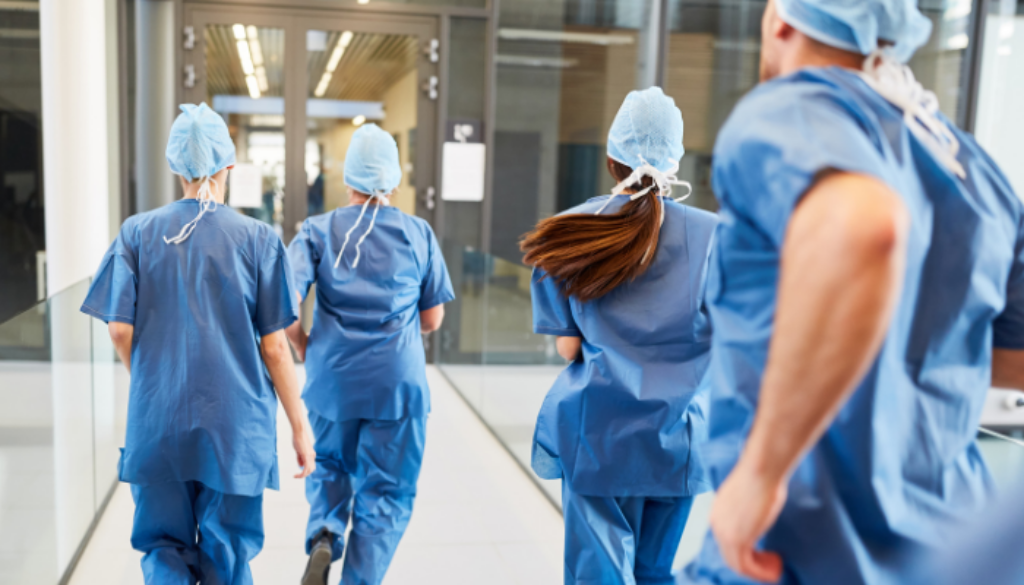 profissionais da saude na pandemia