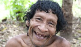 Único indígena sobrevivente de massacre morre de covid, no Brasil