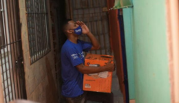 empresa de entregas na periferia
