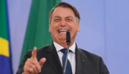 Bolsonaro veta projeto que ajudaria 16 milhões de empresas no Brasil