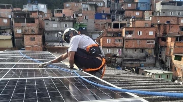 Favela do interior de SP irá produzir a própria energia com placas solares