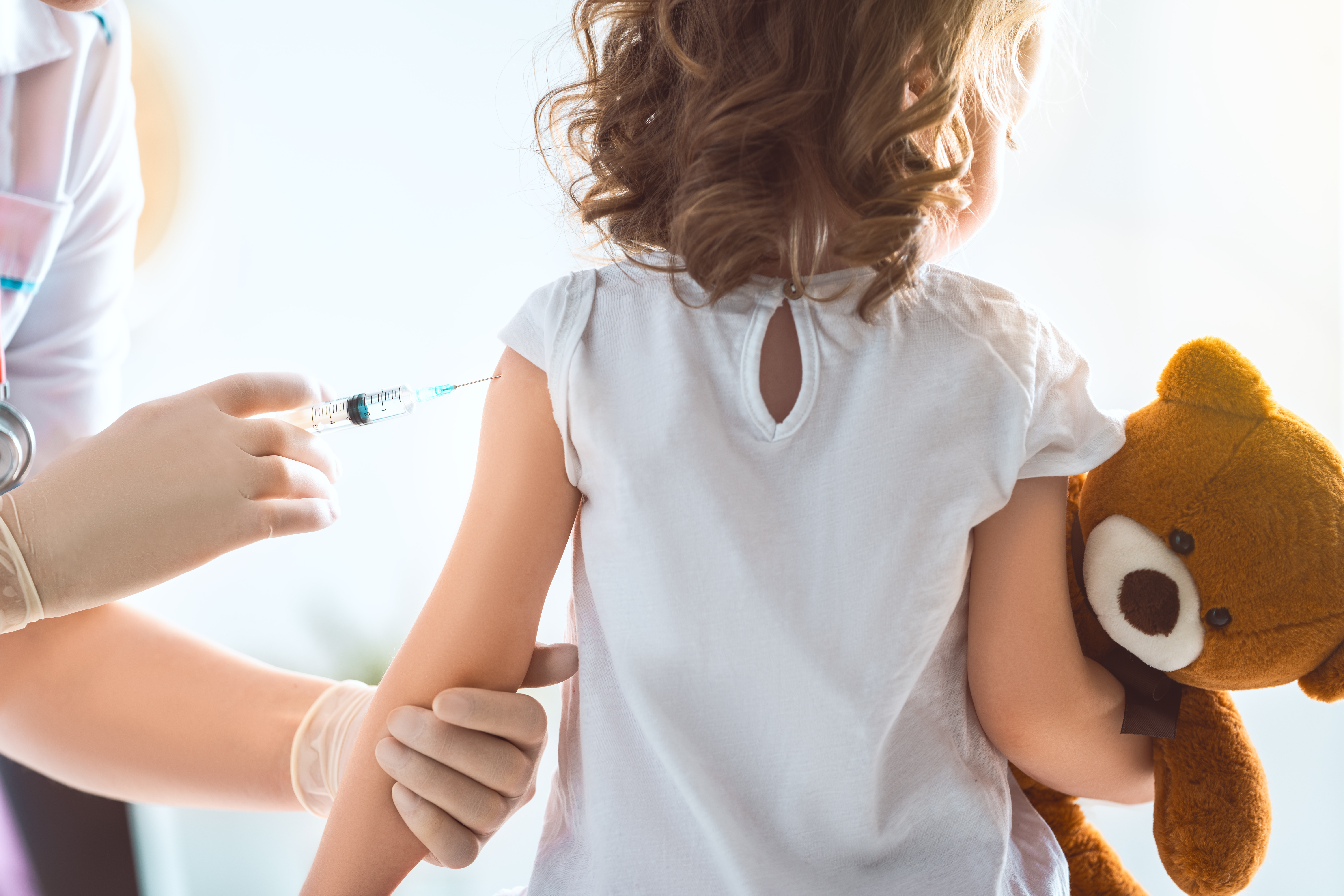 Crianças recebem vacina errada em PE e têm efeitos colaterais graves