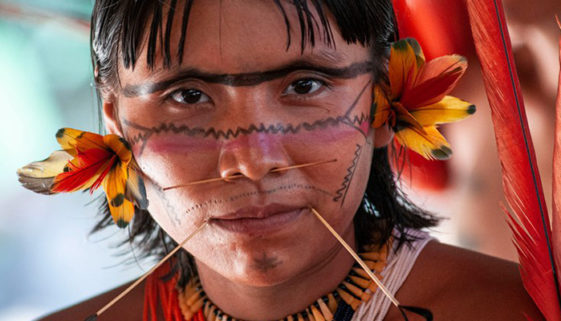 Garimpeiros abusam de crianças e recrutam indígenas em terra Yanomami